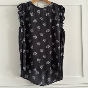 Loft Gray Blouse with flowers XL